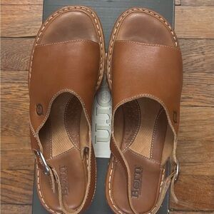 Born Women’s Tan Leather Slip-On Sandals